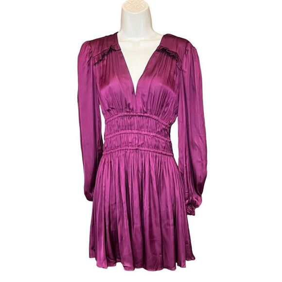 Maje SHORT SATIN-LOOK DRESS in Rose Fonse NWT Size 34/XS - Picture 5 of 9